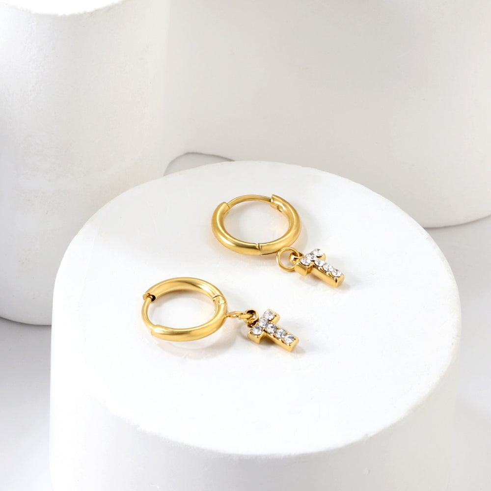 Boucles d'oreilles croix dorée