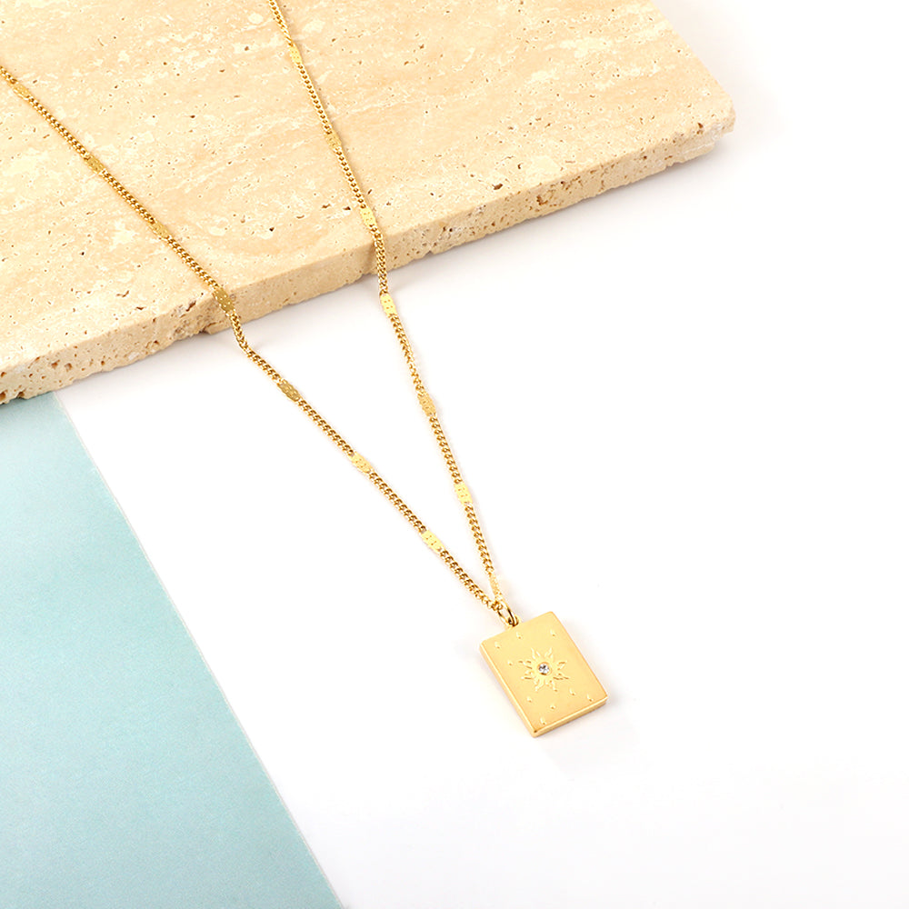 Collier soleil dorée