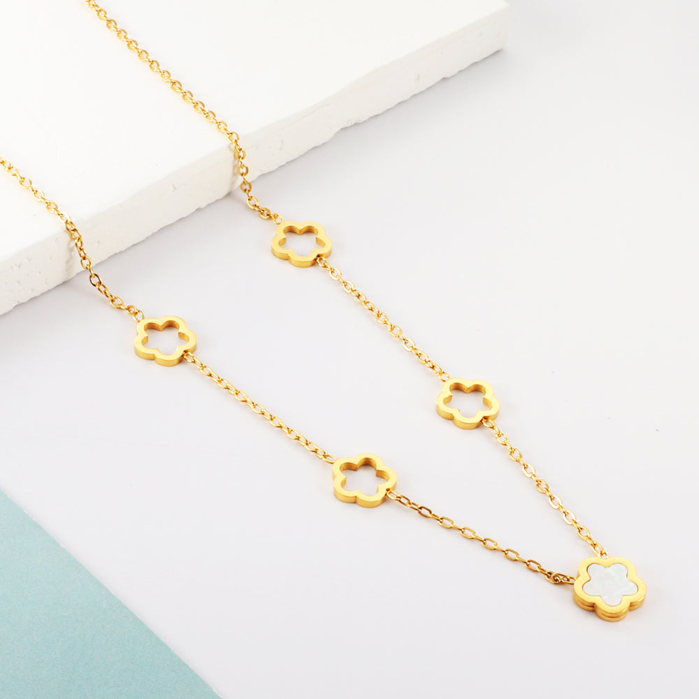Collier clover dorée